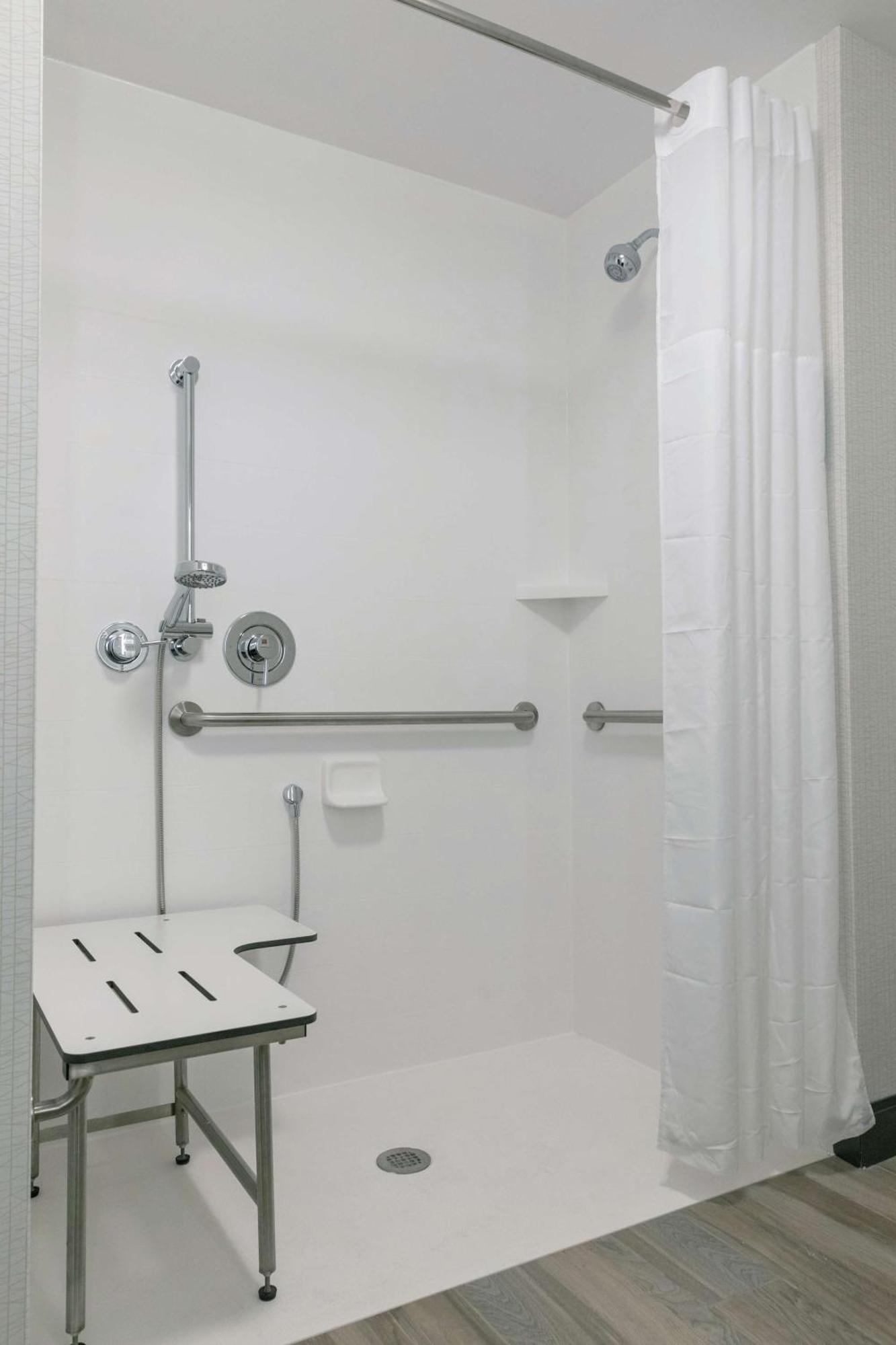 Hampton Inn Black Mountain Extérieur photo