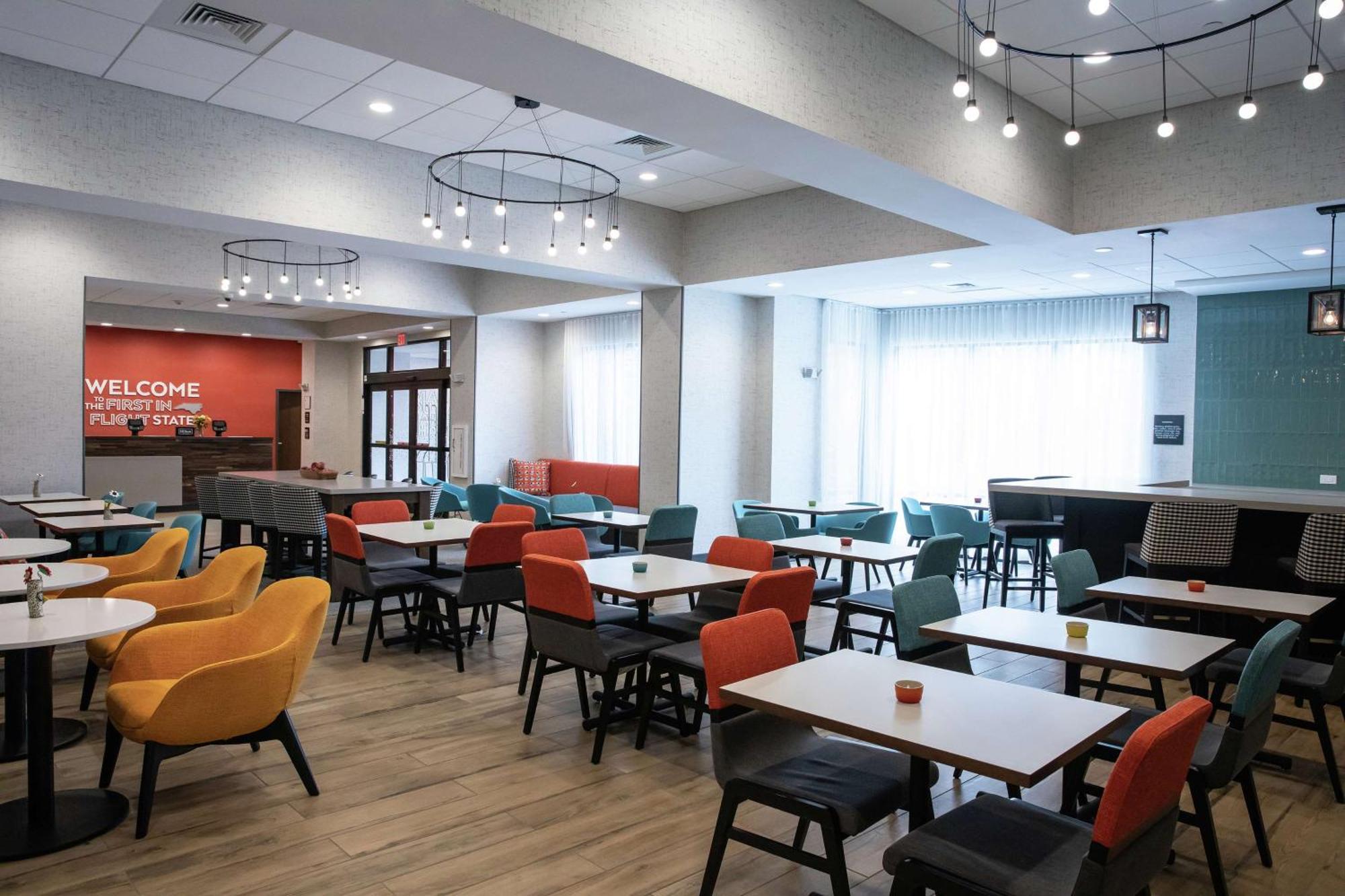 Hampton Inn Black Mountain Extérieur photo